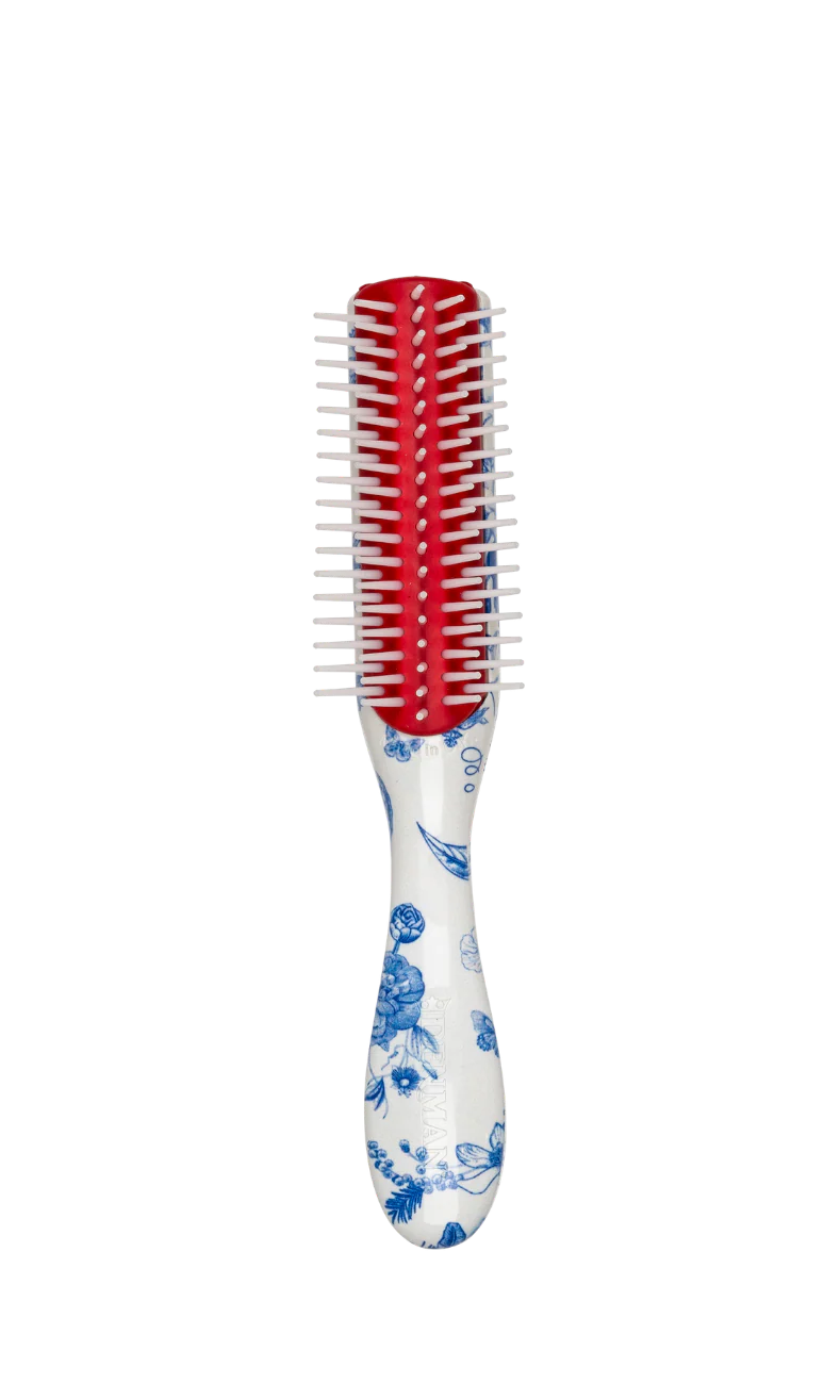 D14 The Deluxe Mini Curl Definer & Styler - Image 3